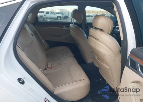 2015 Hyundai Genesis 3.8 z USA, uszkodzony, nr VIN KMHGN4JE7FU085238